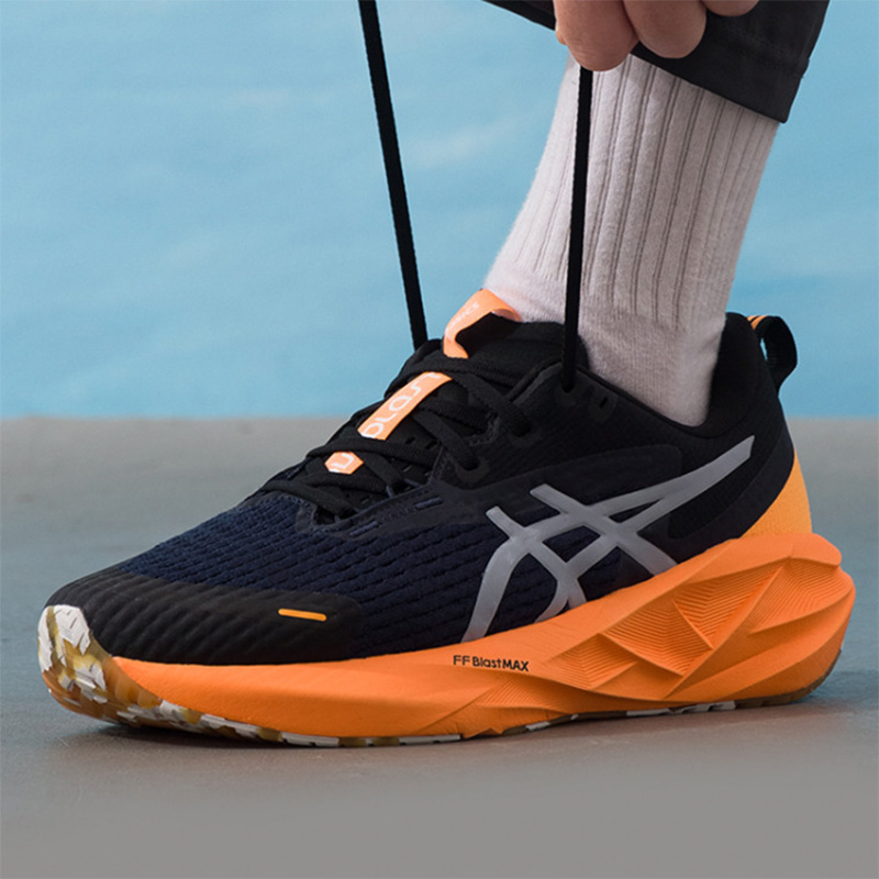 Asics Herren-Laufschuhe NOVABL – Running Gear Asics Bewertung und Preis