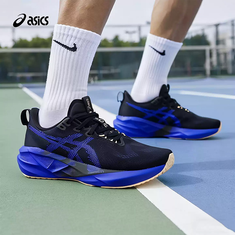 Asics NOVABLAST 5 Schwarz Roya – Running Gear Asics Bewertung und Preis